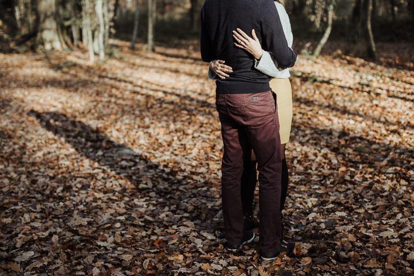 photographe couple reims engagement bois