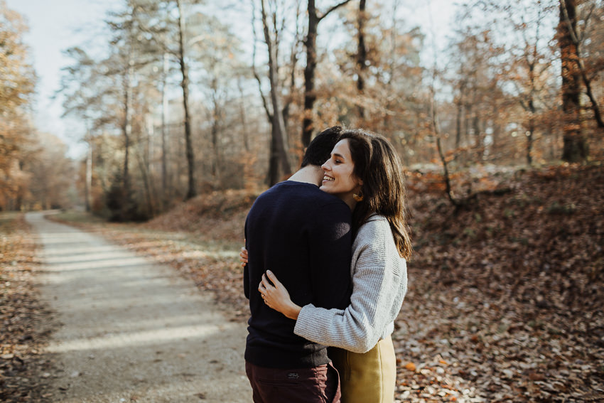 photographe couple reims engagement bois