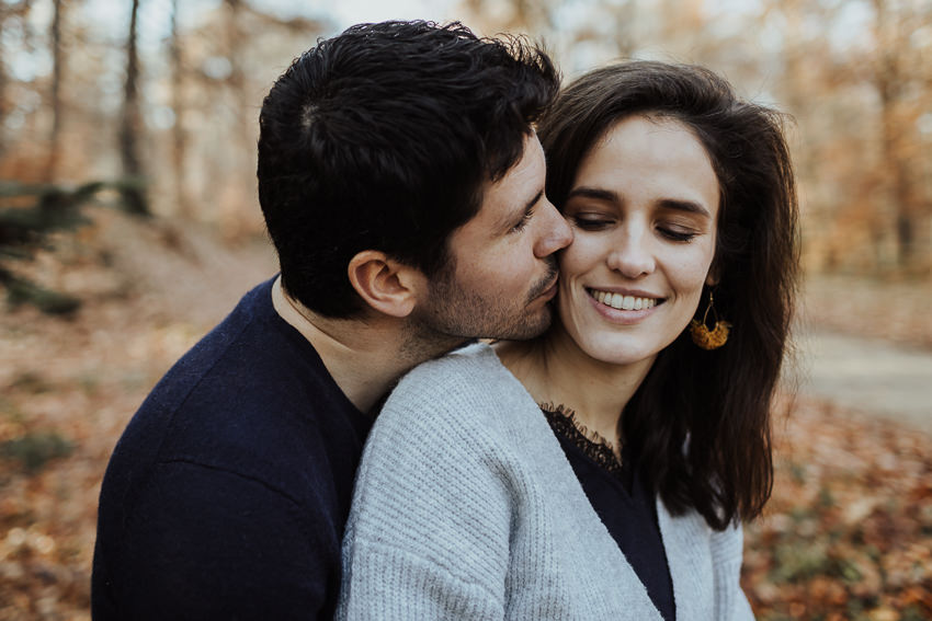 photographe couple reims engagement bois