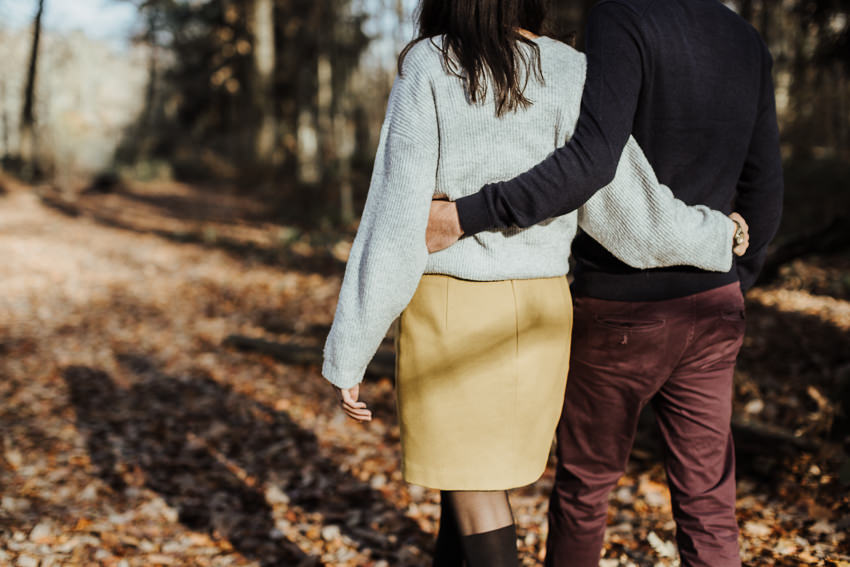 photographe couple reims engagement bois