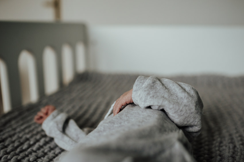 photographe bebe nouveau ne reims domicile
